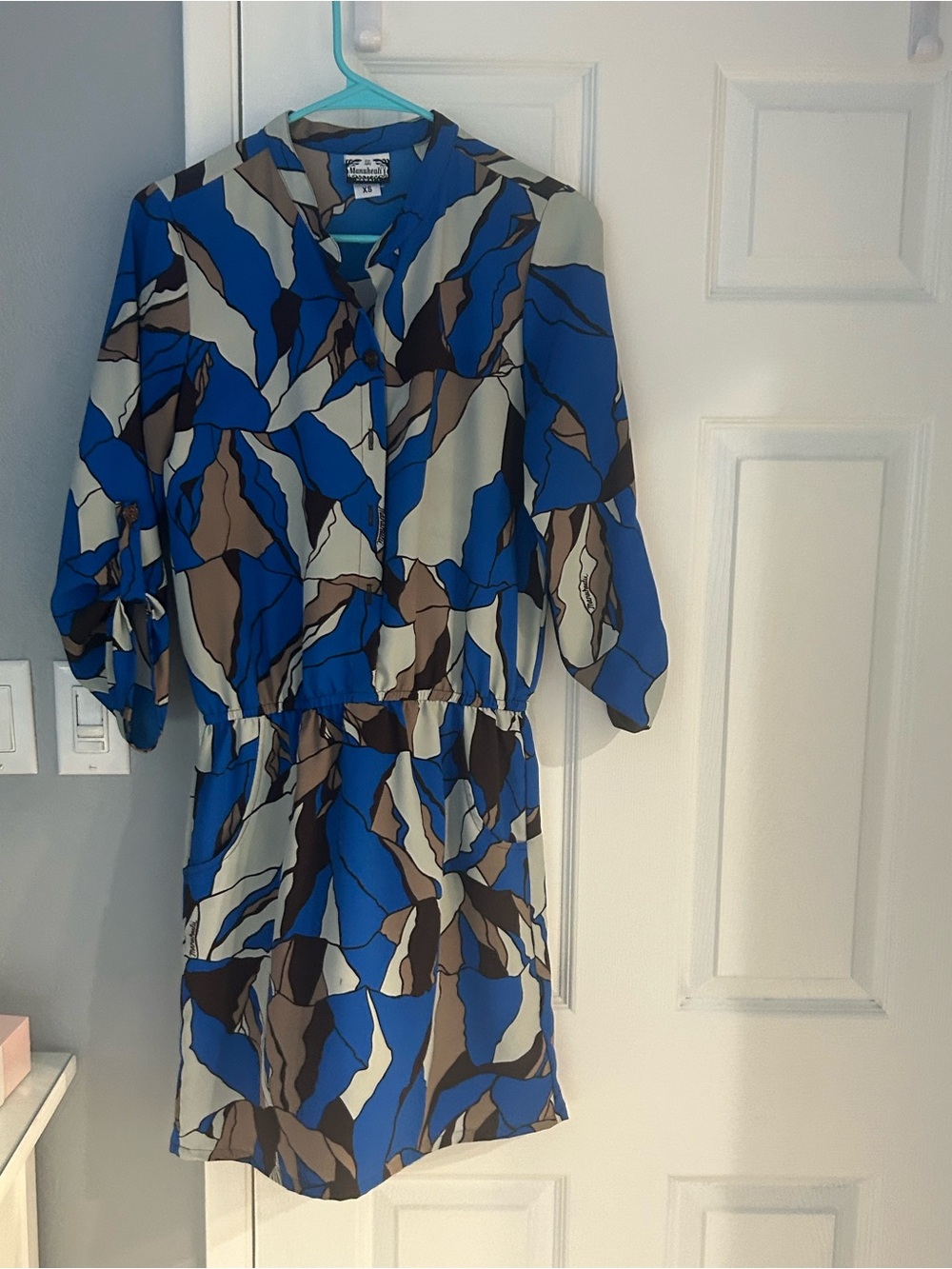 Manuhealii Dress